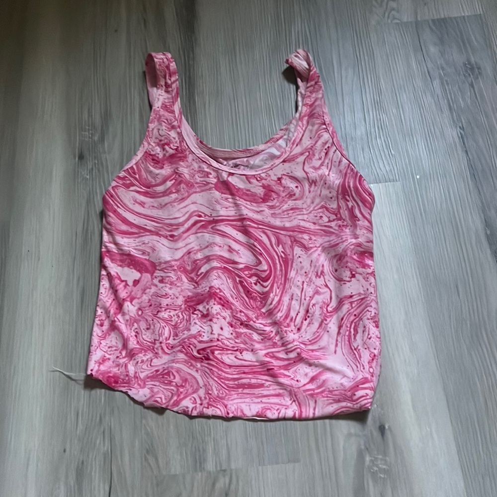 tank top, pink swirl, lightweight, size M